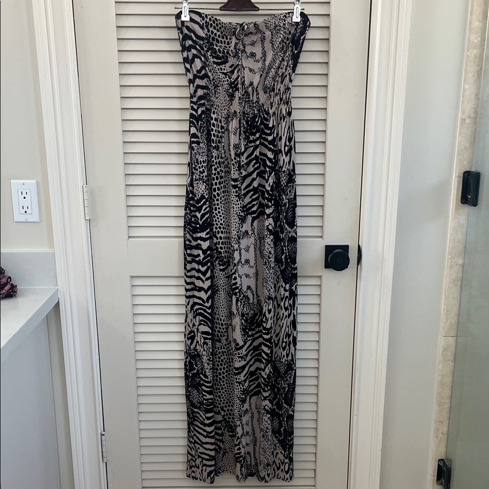 Elegant Black and White Animal Print Maxi Dress